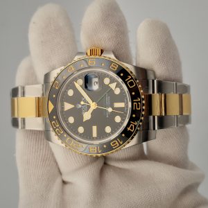 Replica Rolex GMT-Master II 116713LN 2018 V7S 24K Yellow Gold Wrapped & Stainless Steel Black Dial Luxury 3186