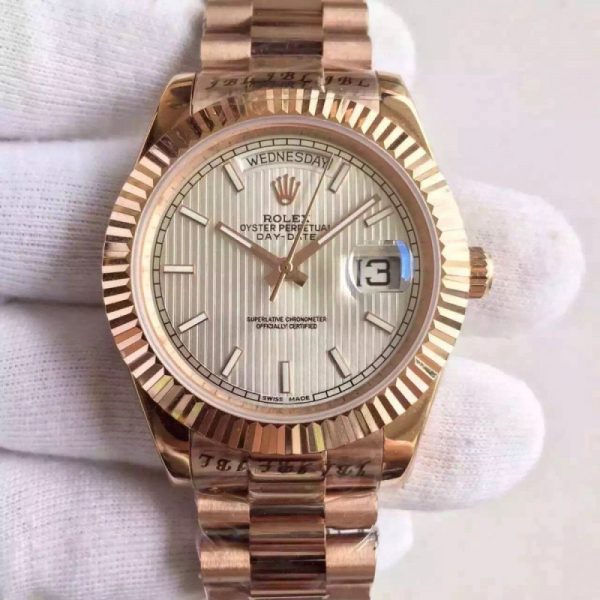 Replica Rolex Day-Date 40 228235 40MM KW Rose Gold Silver Stripe Dial Luxury 3255