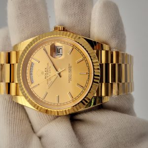 Replica Rolex Day-Date 40 228238 N Yellow Gold Champagne Dial Luxury 3235