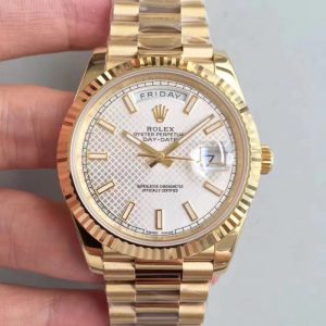 Replica Rolex Day-Date 40 228238 N Yellow Gold Silver Diagonal Dial Luxury 3255