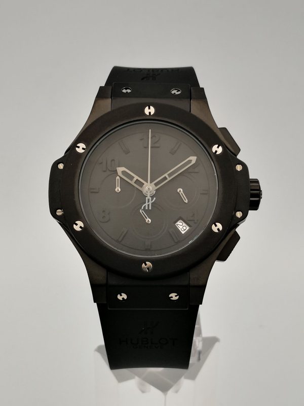 AAA+ Replica Hublot 44mm