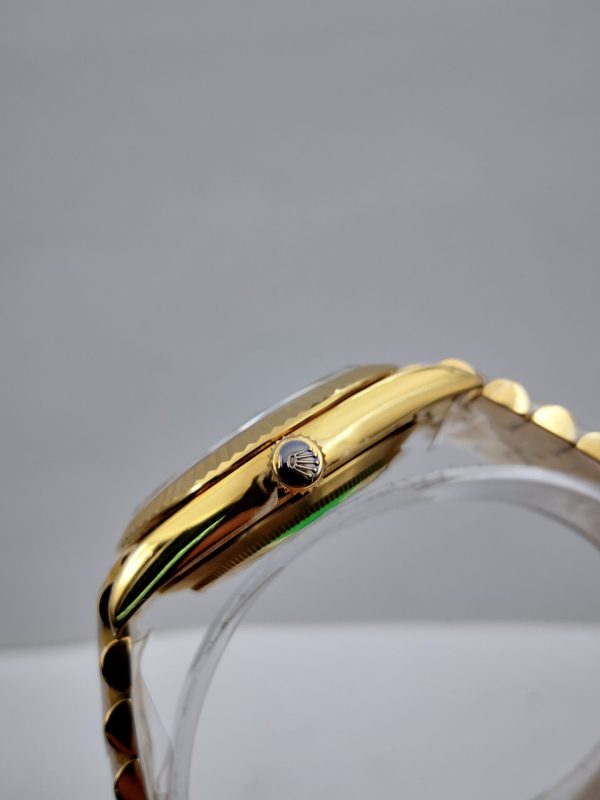 Replica Rolex Day-Date II 218238 41MM KW Yellow Gold Champagne Dial Luxury 3255 - Image 3