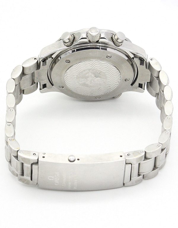 Official Replica omega Speedmaster Date-38 MM - Replicashop.io - Image 4