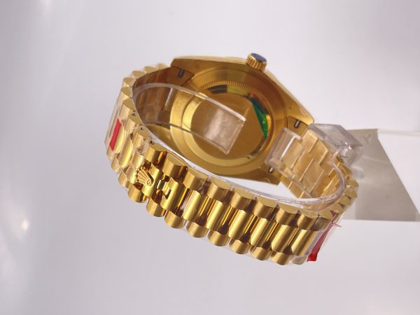 Replica Rolex Day-Date 40 228238 2018 EW Yellow Gold Champagne Dial Luxury 3255 - Image 6